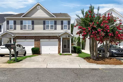 2129 Persimmon Ridge Dr, Raleigh, NC 27604