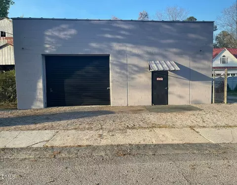 213 E Main St, Fremont, NC 27830