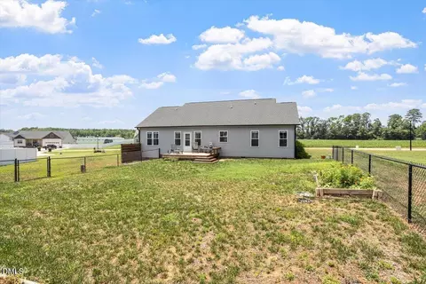 Exterior - 9723 Bear Run Ln, Middlesex, NC 27557 photo 7 of 10