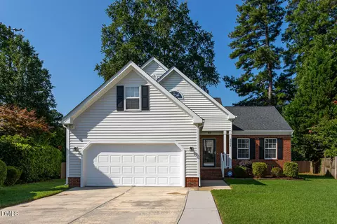 3004 Emcutta Ct, Raleigh, NC 27604