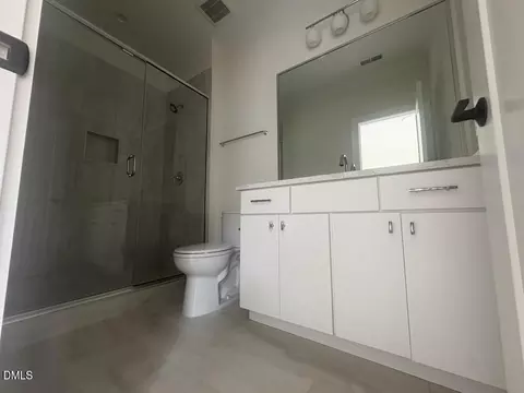 Bath - 7809 Ailesbury Rd, Wake Forest, NC 27587 photo 2 of 2