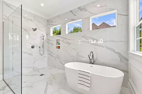 Bath - 7809 Ailesbury Rd, Wake Forest, NC 27587 photo 3 of 8