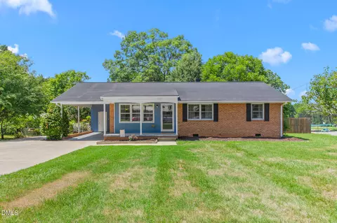 2315 Lacy St, Burlington, NC 27215