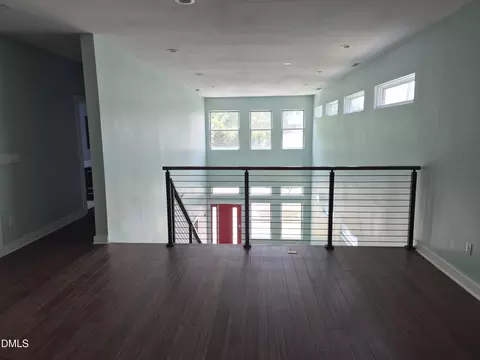 Living - 603 Lee St, Durham, NC 27701 photo 3 of 4