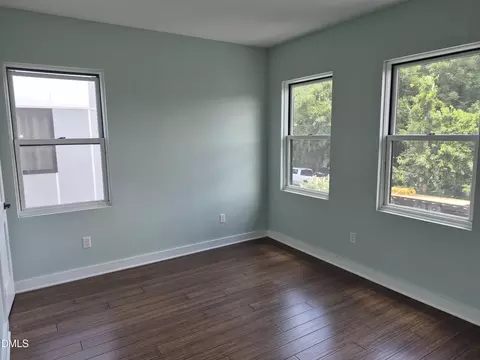 Bedroom - 603 Lee St, Durham, NC 27701 photo 3 of 4