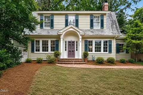 306 Hillcrest Rd, Raleigh, NC 27605