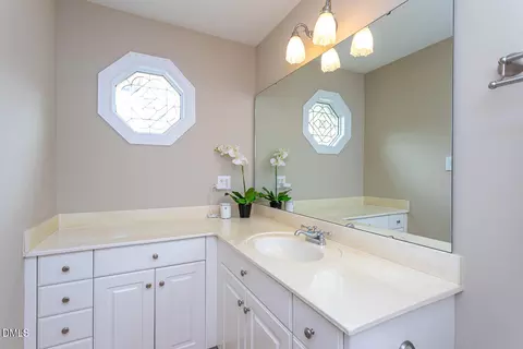 Bath - 2216 Mountain High Rd, Wake Forest, NC 27587 photo 5 of 8