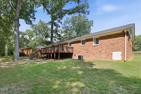 Exterior - 5825 Ridgeview Rd, Durham, NC 27712 photo 7 of 8