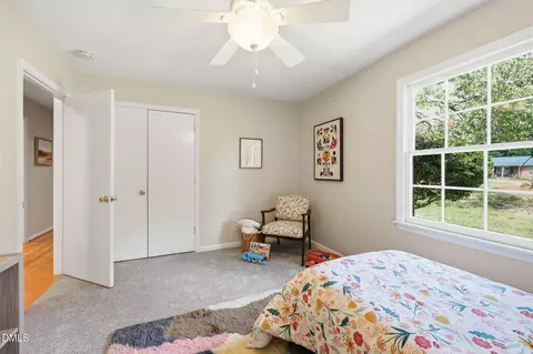 Bedroom - 5825 Ridgeview Rd, Durham, NC 27712 photo 6 of 7
