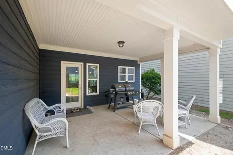 Exterior - 1625 Main Divide Dr, Wake Forest, NC 27587 photo 4 of 8