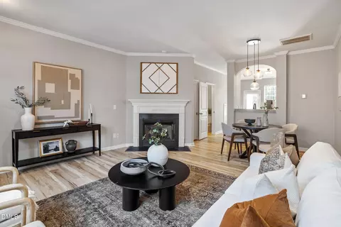 4307 Sugarbend Way, Raleigh, NC 27606