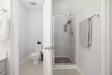 Bath - 3308 Silver Star Dr, Durham, NC 27713 photo 5 of 6