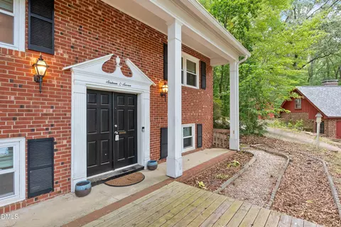 1607 Sycamore Dr, Garner, NC 27529 photo 2