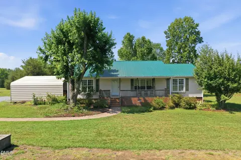 852 Boone Rd, Burlington, NC 27217