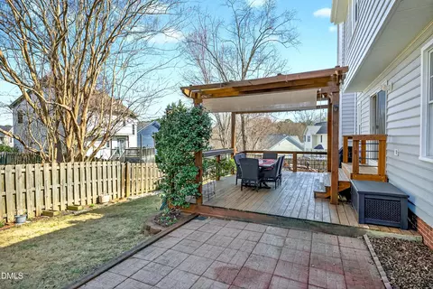 217 Old Dock Trl, Cary, NC 27519