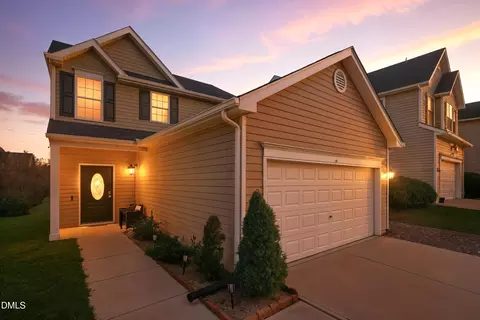4454 Snowcrest Ln, Raleigh, NC 27616