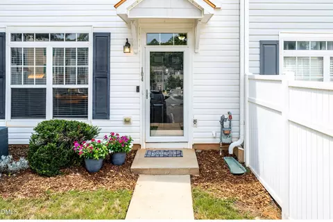 2200 Valley Edge Dr #104, Raleigh, NC 27614