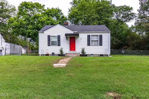 1204 Toisnot Ave NE, Wilson, NC 27893