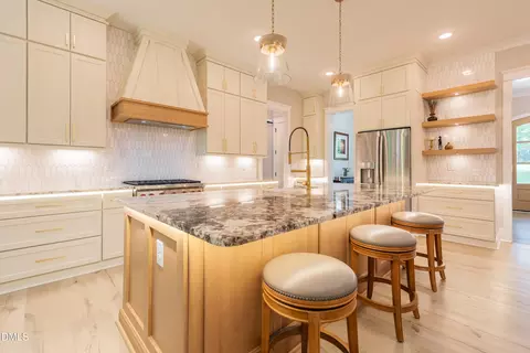 30 Park Meadow Ln, Youngsville, NC 27596