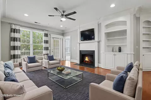 511 Waterford Lake Dr, Cary, NC 27519