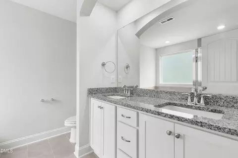 Bath - 215 Silas St, Durham, NC 27705 photo 2 of 5