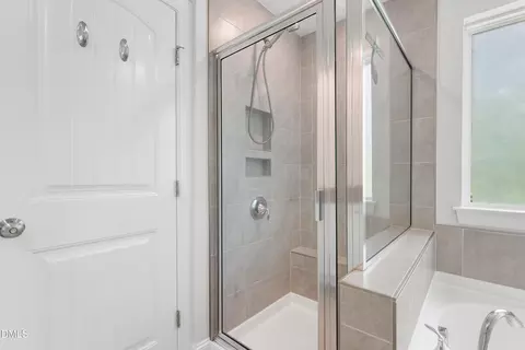 Bath - 215 Silas St, Durham, NC 27705 photo 4 of 5