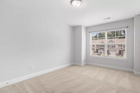 Bedroom - 215 Silas St, Durham, NC 27705 photo 2 of 4