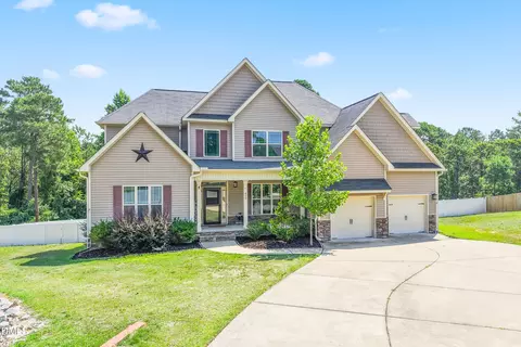 610 Sea Mist Dr, Sanford, NC 27332