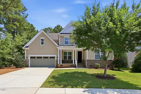 2201 Newleaf Dr, Apex, NC 27539