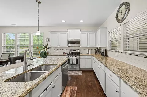 Kitchen - 1007 Midtowne Way, Durham, NC 27713 photo 2 of 5