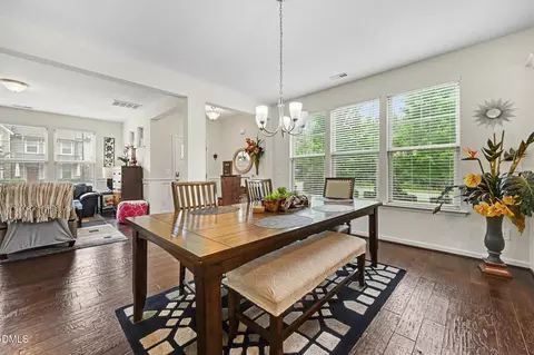 Dining - 1007 Midtowne Way, Durham, NC 27713 photo 2 of 3