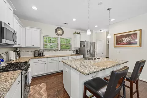Kitchen - 1007 Midtowne Way, Durham, NC 27713 photo 1 of 5