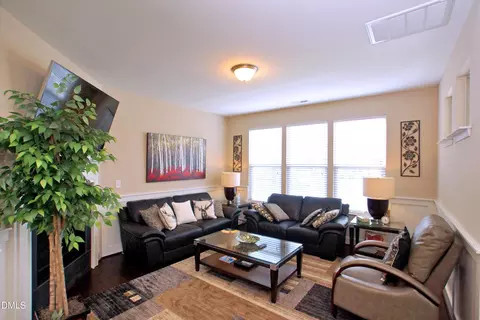 Living - 1007 Midtowne Way, Durham, NC 27713 photo 1 of 1