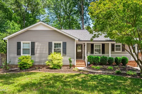 5204 Badham Pl, Raleigh, NC 27609