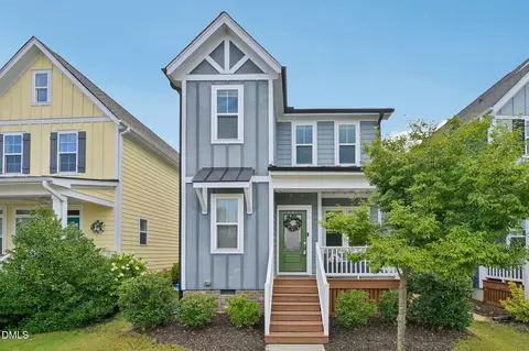 1428 Big Falls Dr, Wendell, NC 27591