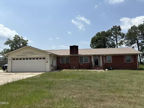 5853 Little Wiggins Rd, La Grange, NC 28551