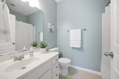 Bath - 3593 Sugar Tree Pl, Durham, NC 27713 photo 1 of 4