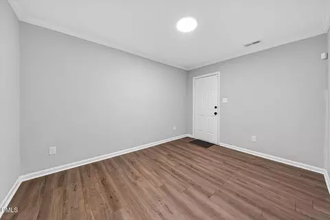 3606 Meriwether Dr, Durham, NC 27704 photo 11