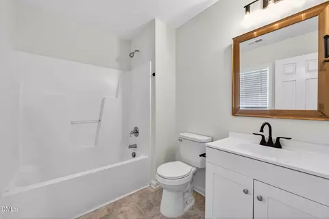 3606 Meriwether Dr, Durham, NC 27704 photo 18