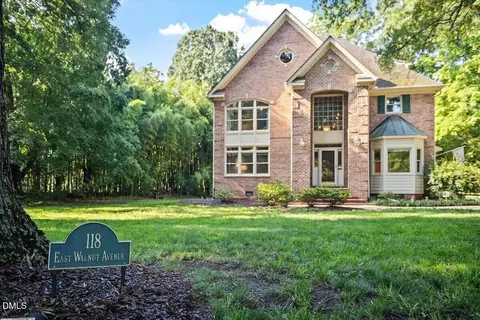 Exterior - 118 E Walnut Ave, Wake Forest, NC 27587 photo 4 of 16