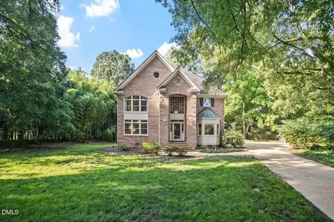 Exterior - 118 E Walnut Ave, Wake Forest, NC 27587 photo 3 of 16
