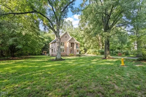 Exterior - 118 E Walnut Ave, Wake Forest, NC 27587 photo 9 of 16