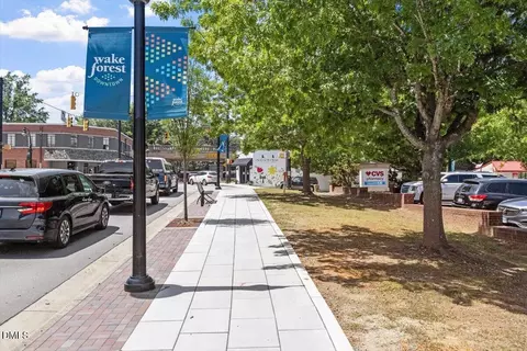 Exterior - 118 E Walnut Ave, Wake Forest, NC 27587 photo 12 of 16