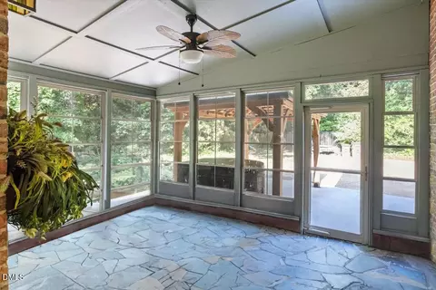 Exterior - 118 E Walnut Ave, Wake Forest, NC 27587 photo 3 of 17