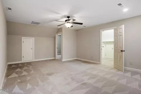 Bedroom - 118 E Walnut Ave, Wake Forest, NC 27587 photo 7 of 10