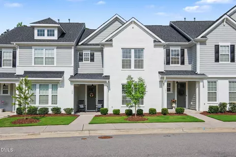 108 Etteinne Garden Ln, Wake Forest, NC 27587