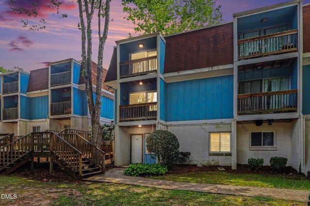 7040 Longstreet Dr #C, Raleigh, NC 27615