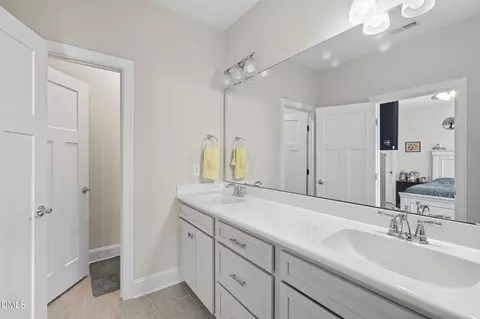 Bath - 116 Beaufort Loop, Clayton, NC 27527 photo 2 of 3