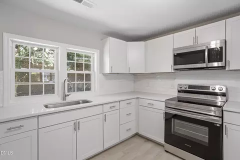 Kitchen - 604 E Townsend St, Dunn, NC 28334 photo 5 of 5