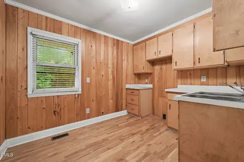 Kitchen - 1003 Gardner St, Raleigh, NC 27607 photo 2 of 2